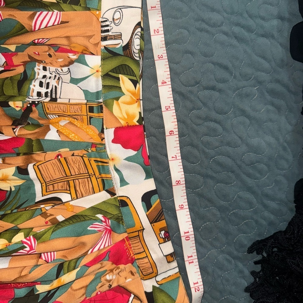 Retro Pinup Girl Floral Circle Skirt by Grace Karin Size small - Picture 13 of 14